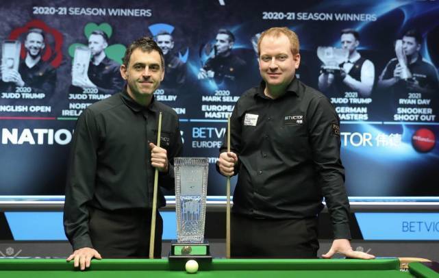 容调整中传 容调整中传