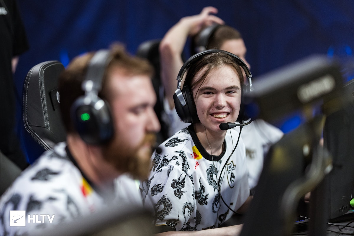 更像是一次 更像是一次